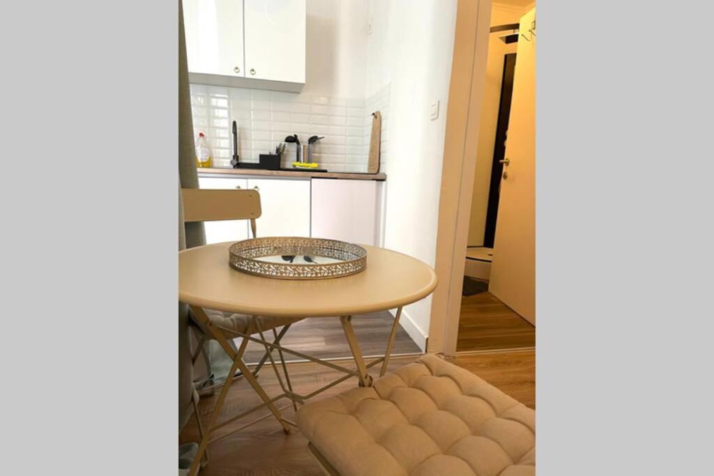 Apartament Cute Studio Rom Mons Zewnętrze zdjęcie